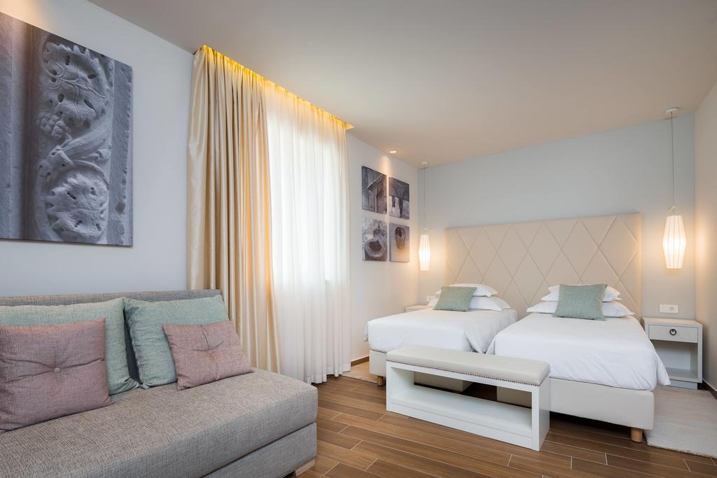 Balatura The Fine Bed&Breakfast Split Bagian luar foto