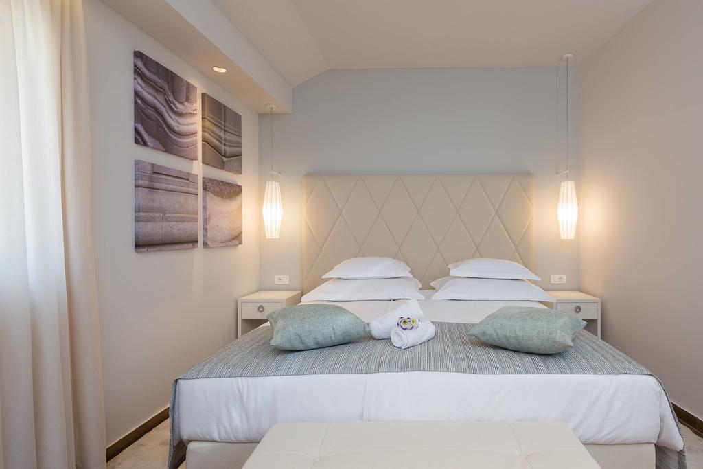 Balatura The Fine Bed&Breakfast Split Bagian luar foto