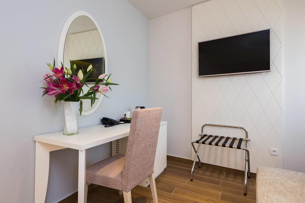 Balatura The Fine Bed&Breakfast Split Bagian luar foto