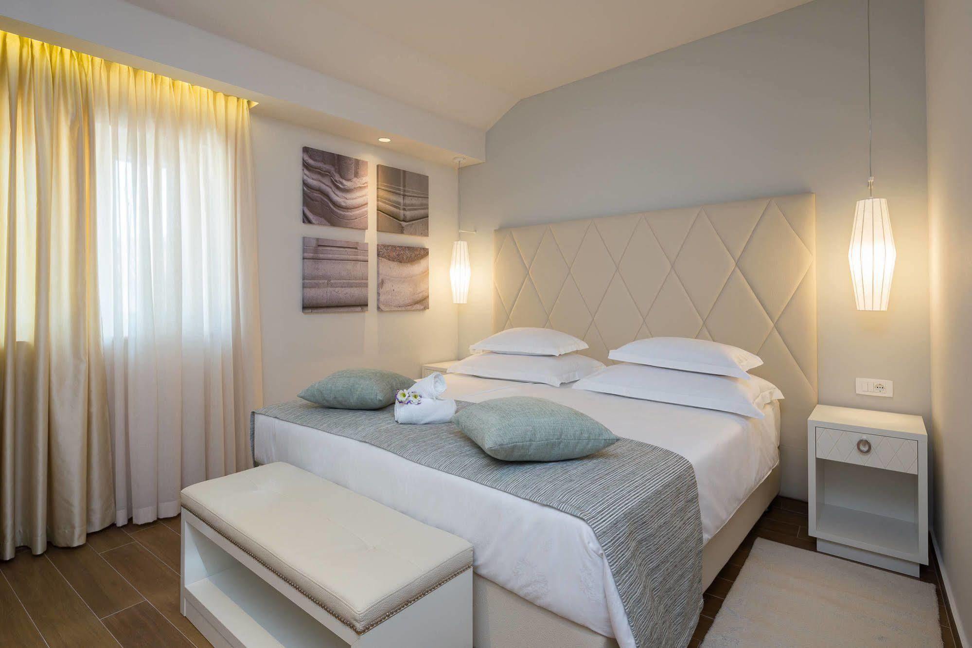 Balatura The Fine Bed&Breakfast Split Bagian luar foto