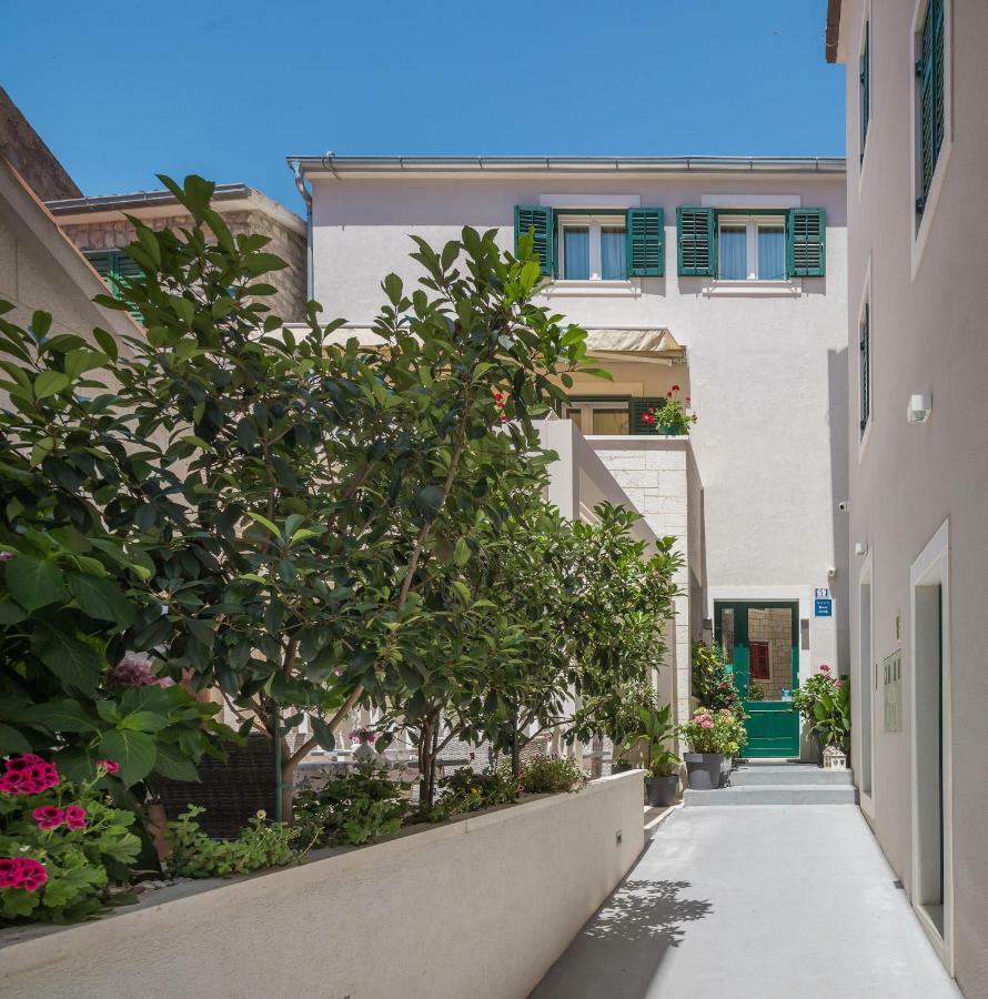Balatura The Fine Bed&Breakfast Split Bagian luar foto
